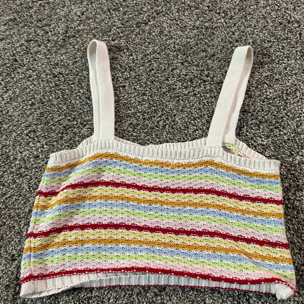 Cropped Crochet Top - Picture 2 of 3